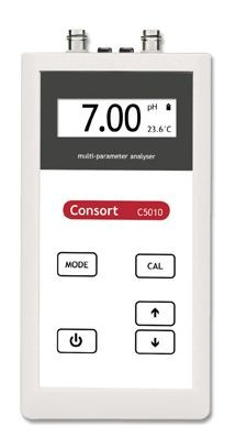 Consort C5010 hordozható multiméter