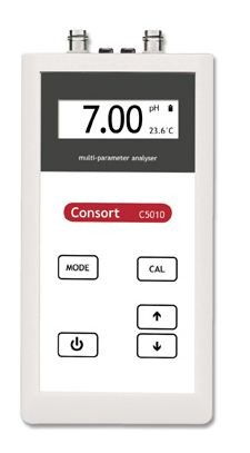 C5010 hordozható multiméter