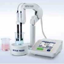 Mettler Toledo SevenCompact™ Duo Asztali pH és Vezetőképesség mérő